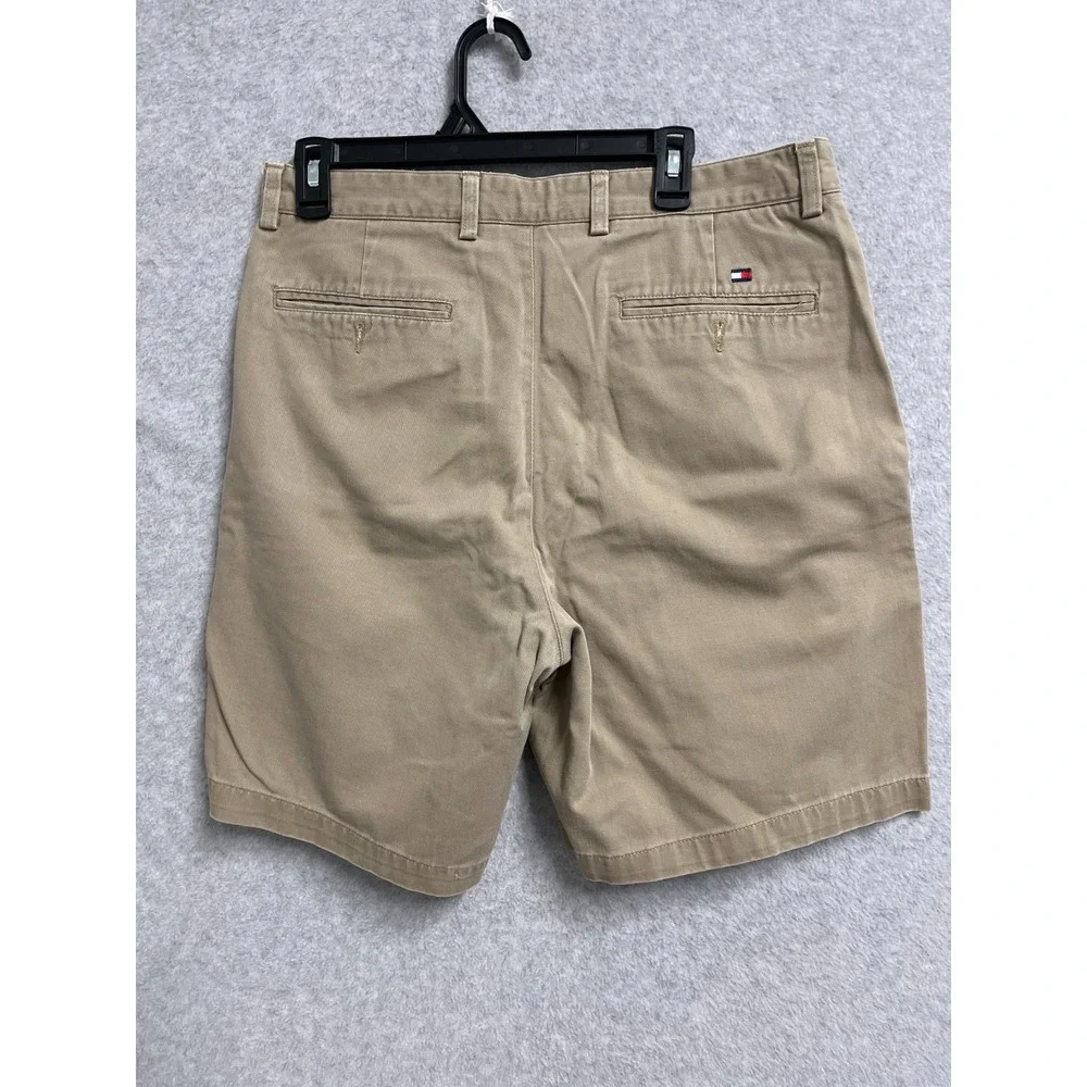 Tommy Hilfiger Chino Shorts Mens 34 Brown Cotton Pleated Front Streetwear Casual
